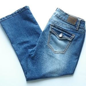 Stretchy comfy capri jeans, size 11